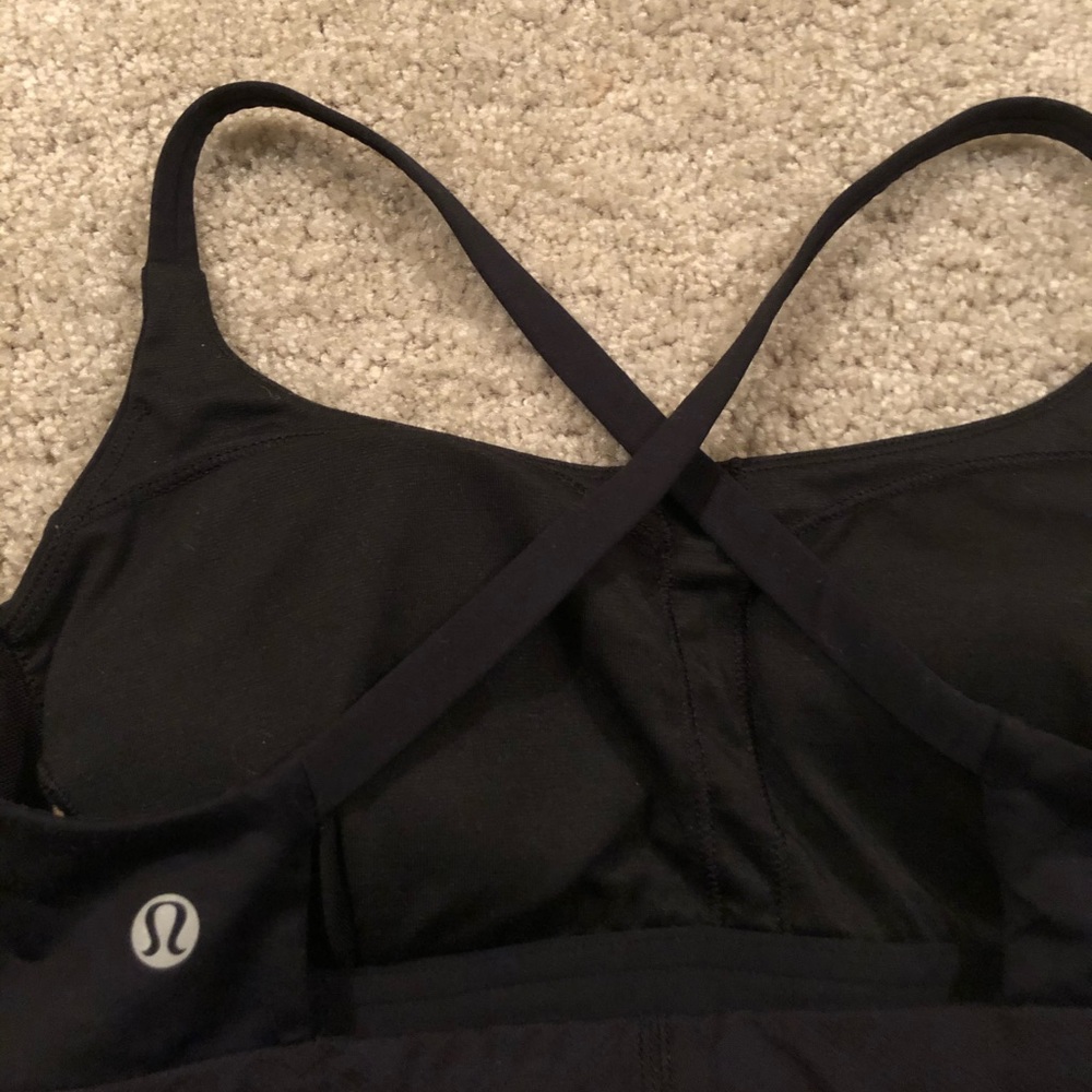 lululemon black cross-back tank size 4 - Picture 6 of 6